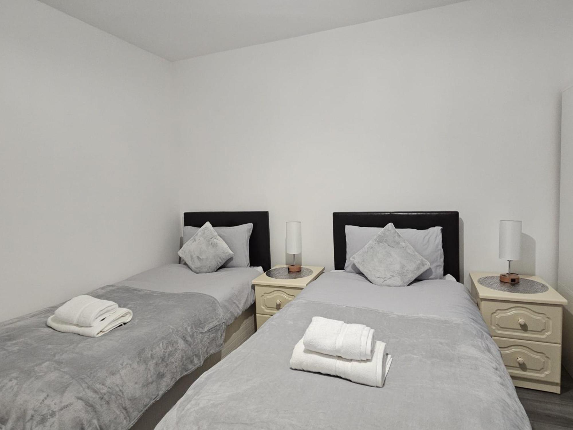 Regina Apartment In Fort William Eksteriør bilde