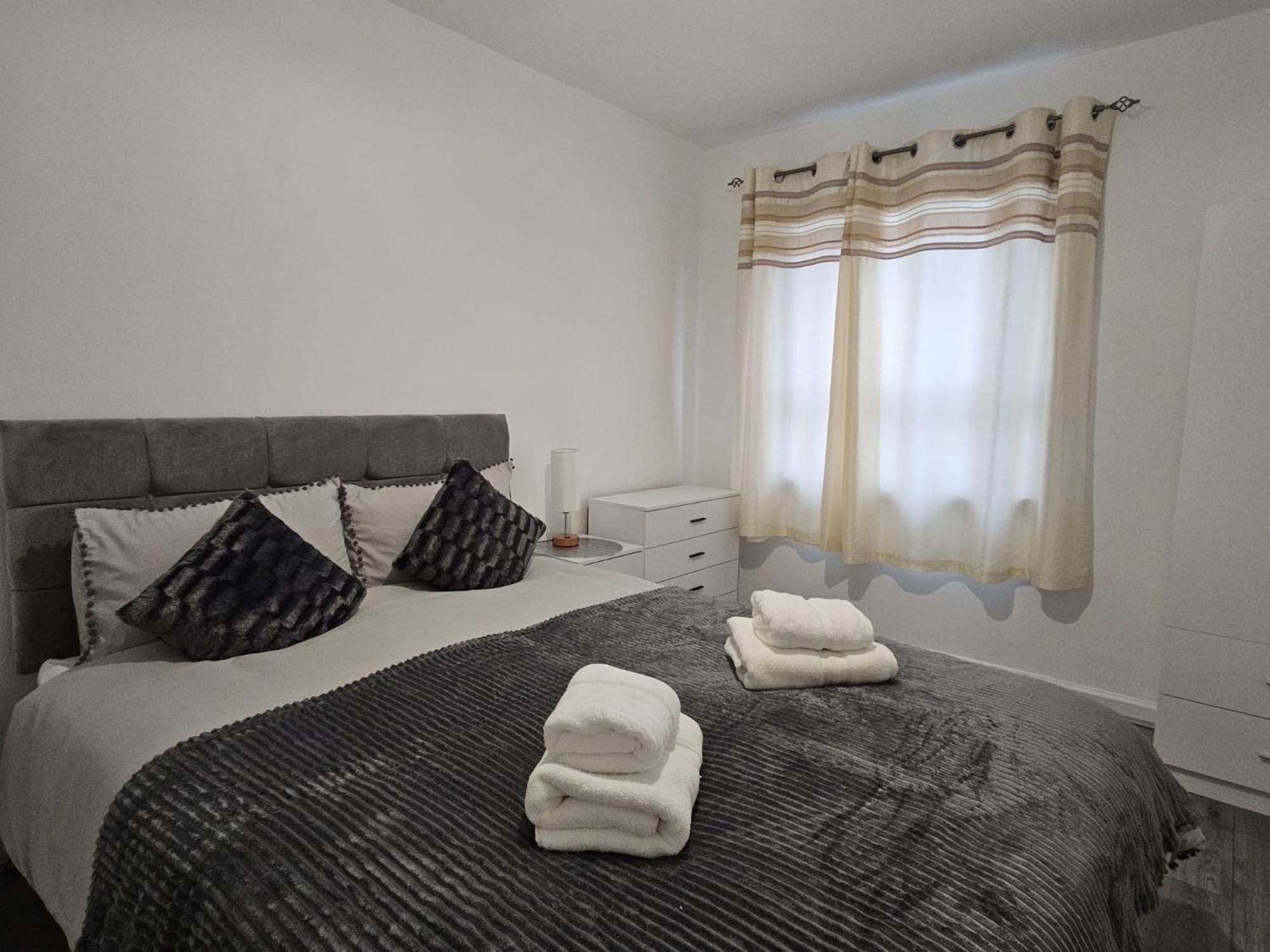Regina Apartment In Fort William Eksteriør bilde